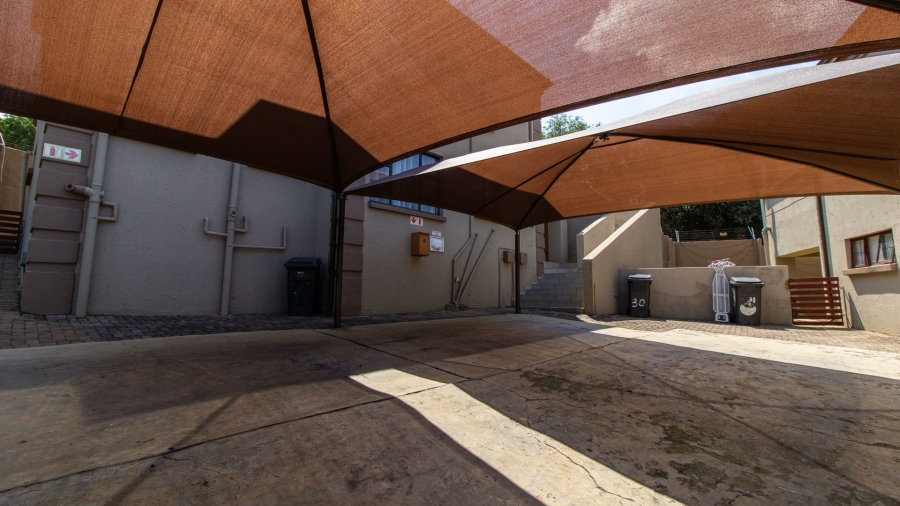 3 Bedroom Property for Sale in Bassonia Gauteng