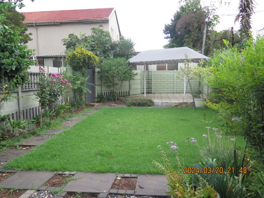 3 Bedroom Property for Sale in Glen Marais Gauteng
