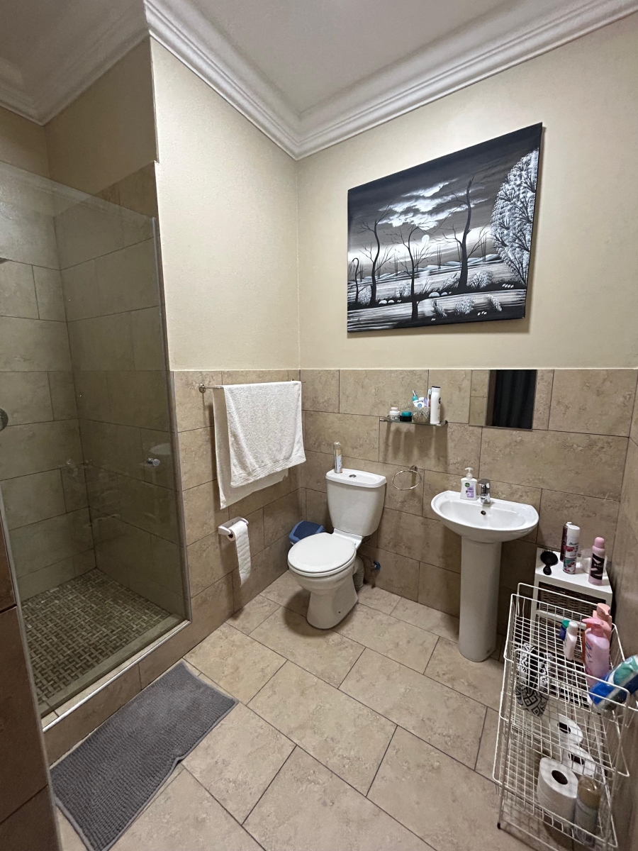 To Let 1 Bedroom Property for Rent in Roodepoort Gauteng