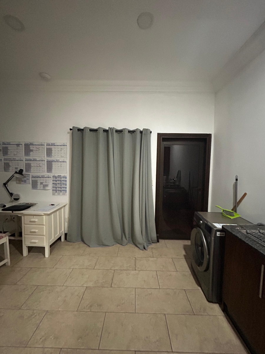 To Let 1 Bedroom Property for Rent in Roodepoort Gauteng