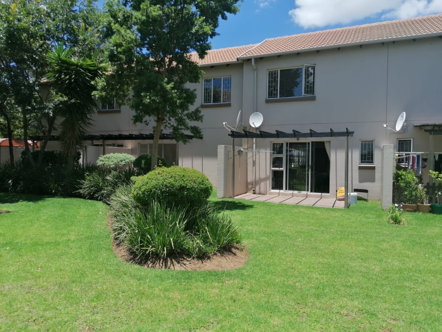 To Let 2 Bedroom Property for Rent in Aloe Place Gauteng