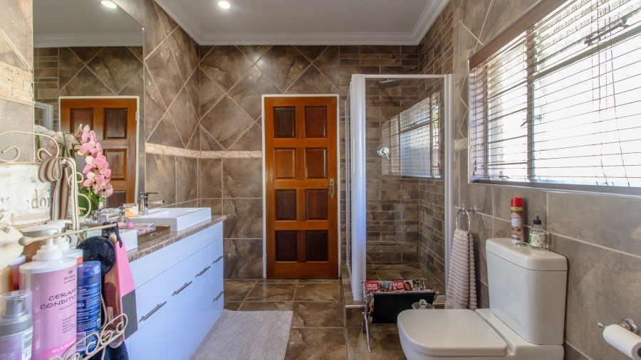 3 Bedroom Property for Sale in Alberante Gauteng