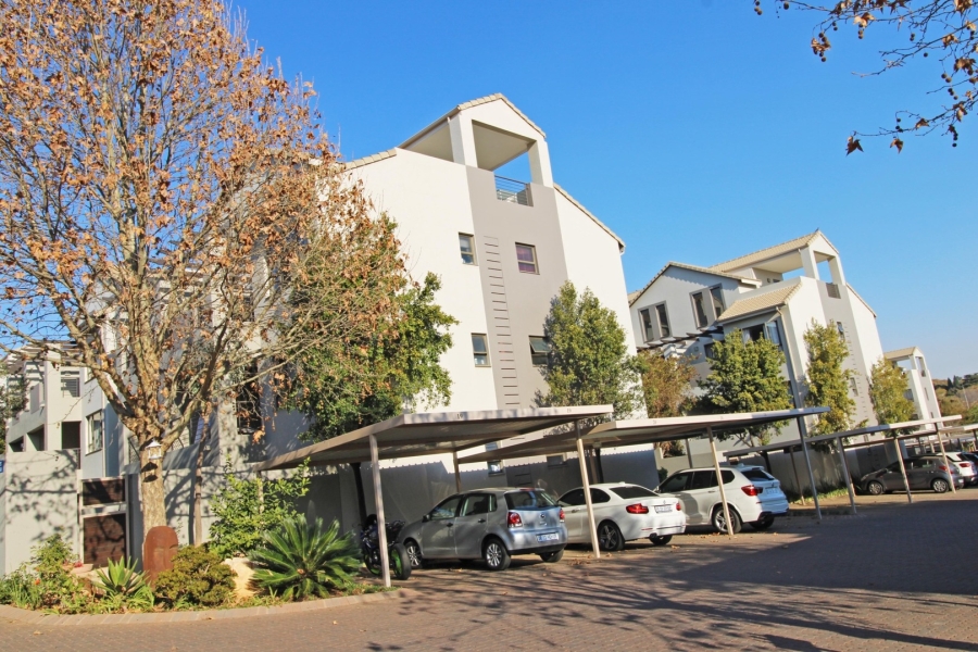 1 Bedroom Property for Sale in Bryanston Gauteng