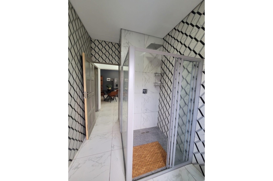 2 Bedroom Property for Sale in Noordwyk Gauteng