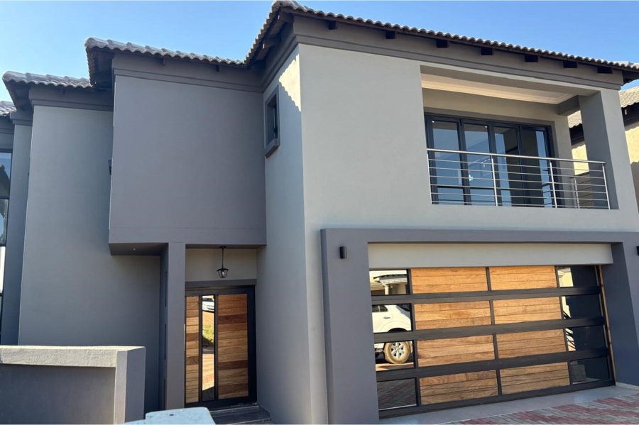 4 Bedroom Property for Sale in Amandasig Gauteng