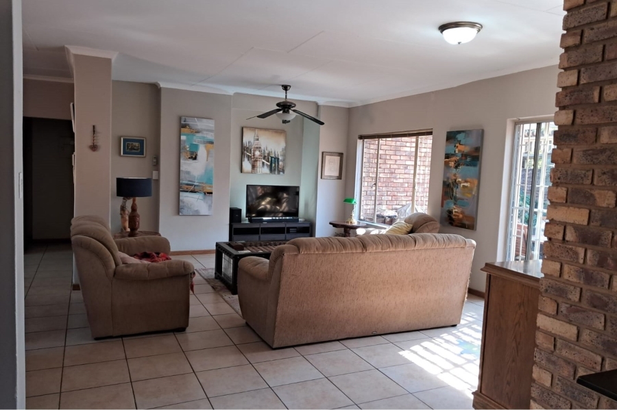 3 Bedroom Property for Sale in Montana Park Gauteng