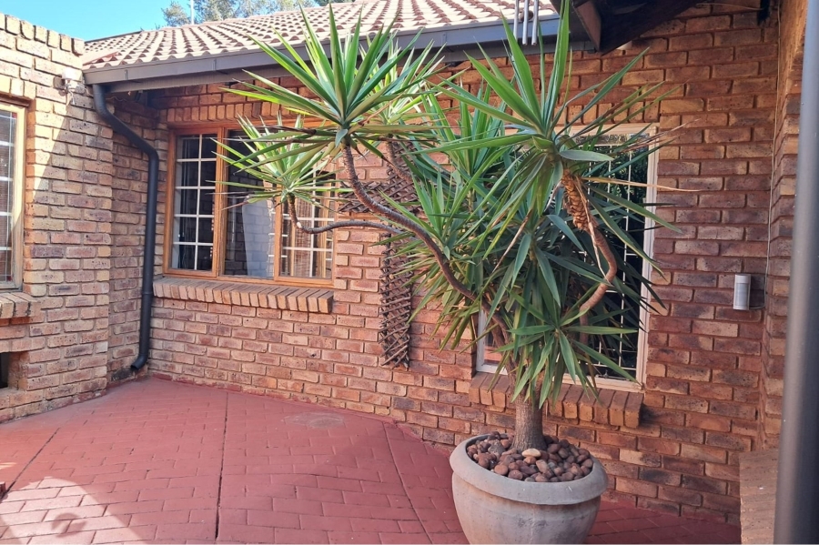 3 Bedroom Property for Sale in Montana Park Gauteng
