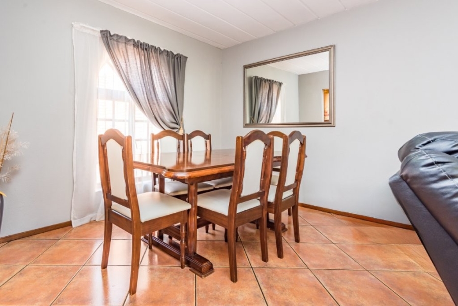 To Let 3 Bedroom Property for Rent in Noordheuwel Gauteng