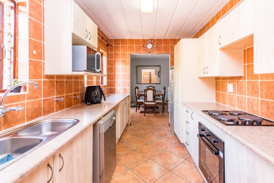 To Let 3 Bedroom Property for Rent in Noordheuwel Gauteng