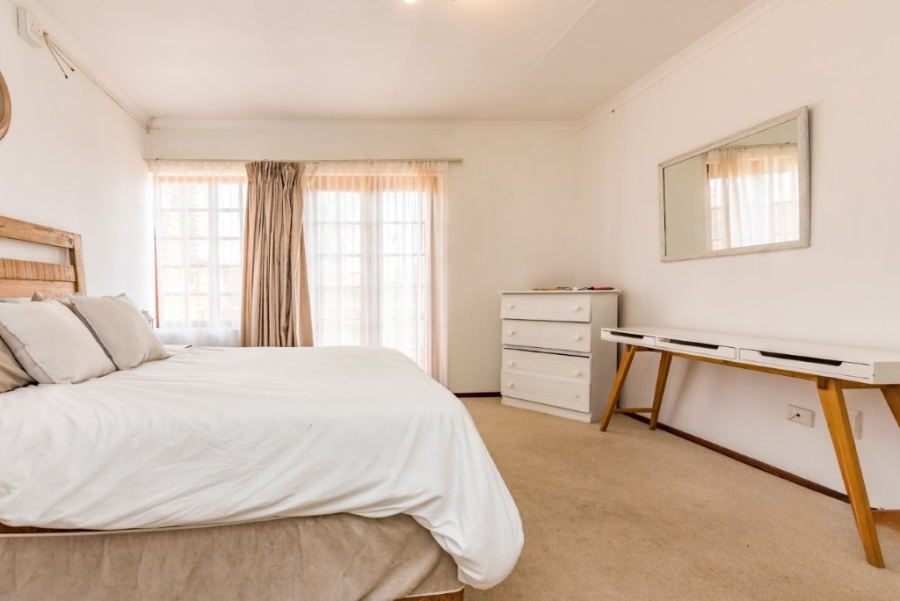 To Let 3 Bedroom Property for Rent in Noordheuwel Gauteng