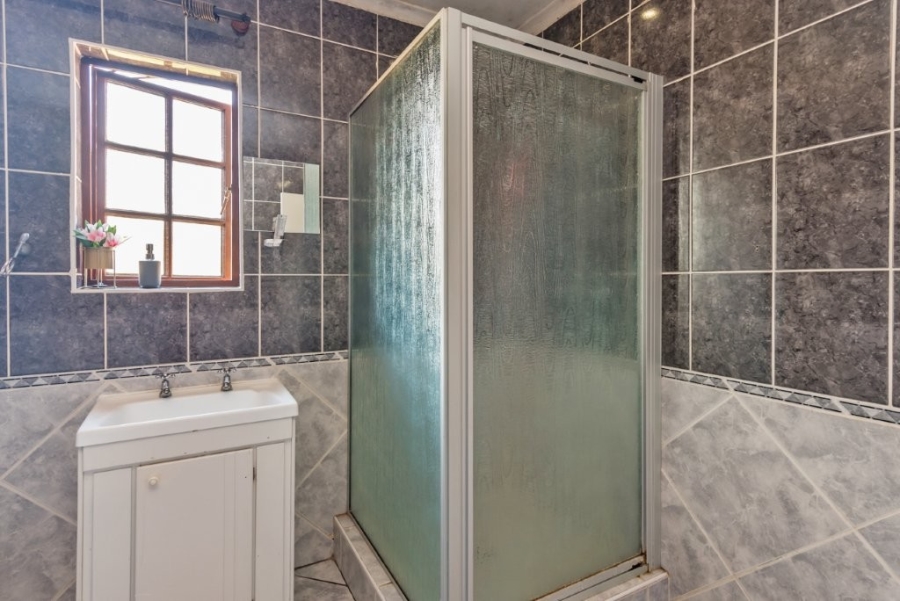 To Let 3 Bedroom Property for Rent in Noordheuwel Gauteng