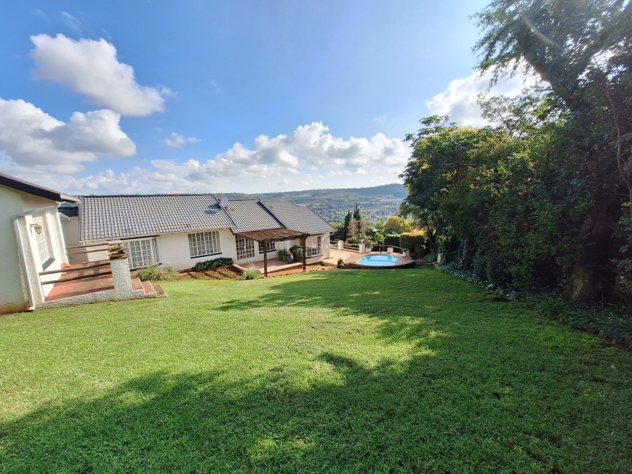 4 Bedroom Property for Sale in Roodekrans Gauteng