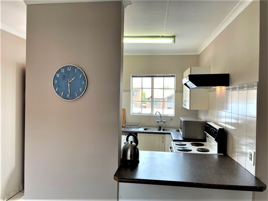 To Let 1 Bedroom Property for Rent in Rietvalleirand Gauteng