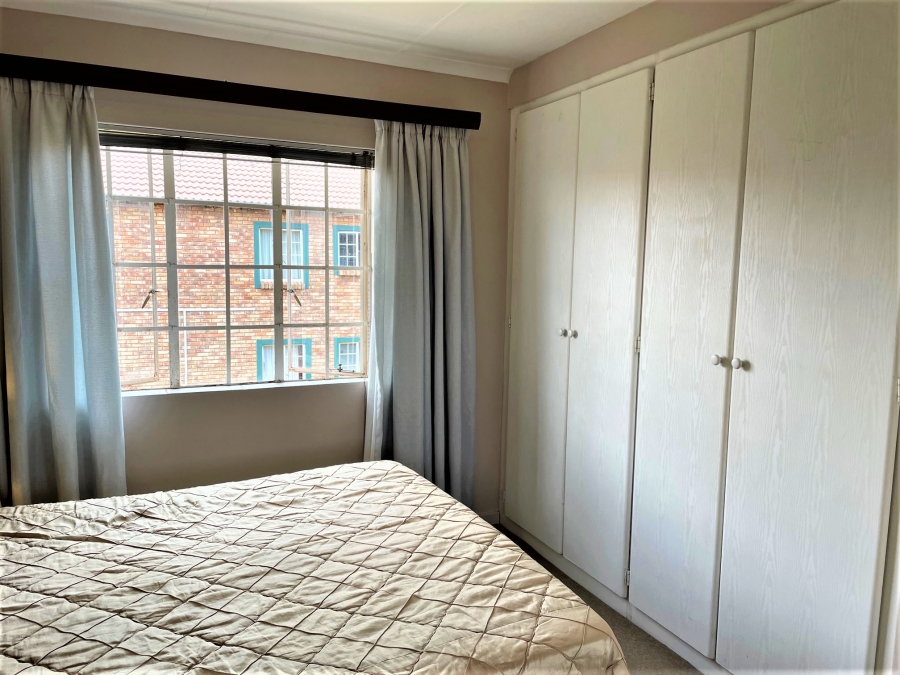 To Let 1 Bedroom Property for Rent in Rietvalleirand Gauteng