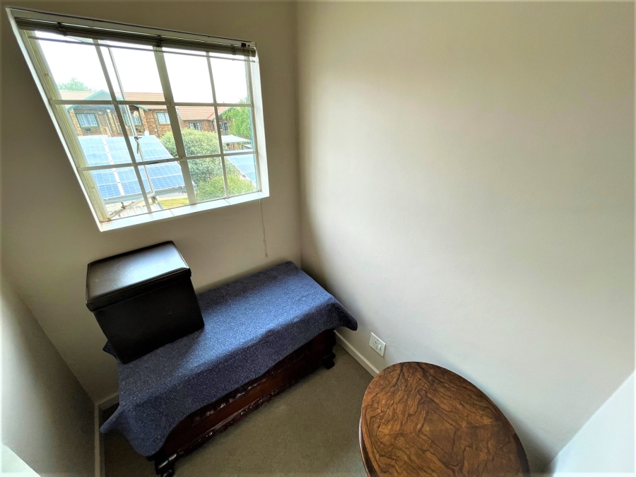 To Let 1 Bedroom Property for Rent in Rietvalleirand Gauteng