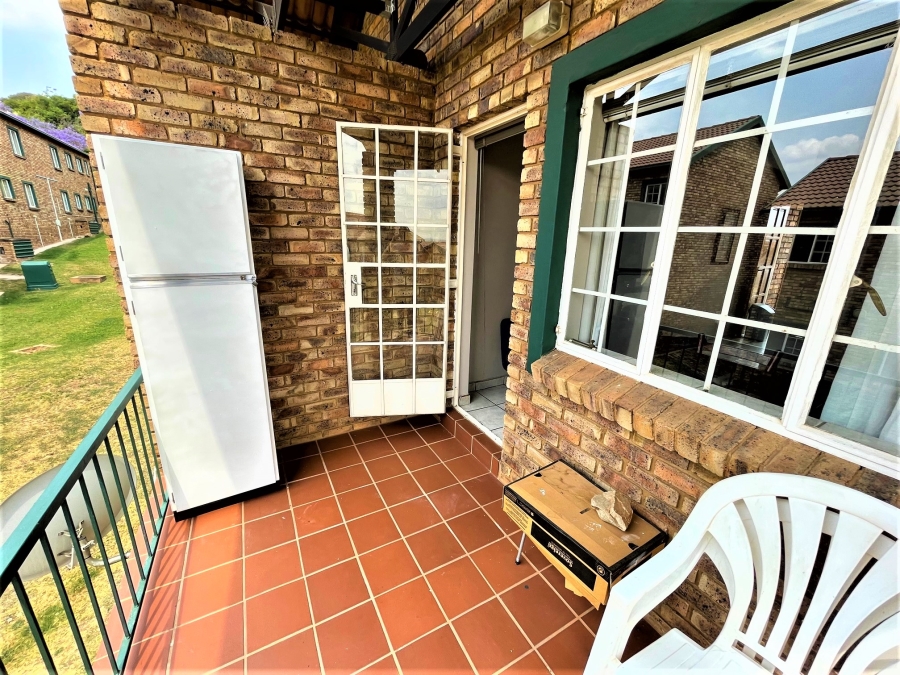 To Let 1 Bedroom Property for Rent in Rietvalleirand Gauteng