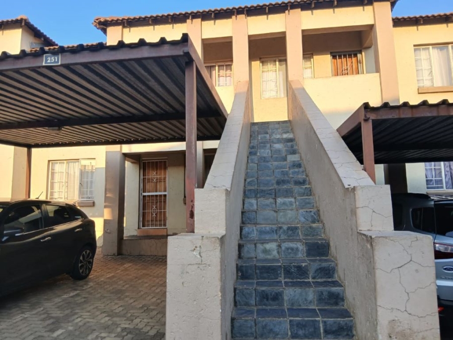 2 Bedroom Property for Sale in Elspark Gauteng