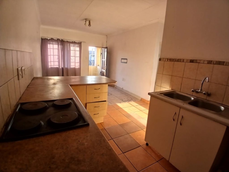 2 Bedroom Property for Sale in Elspark Gauteng