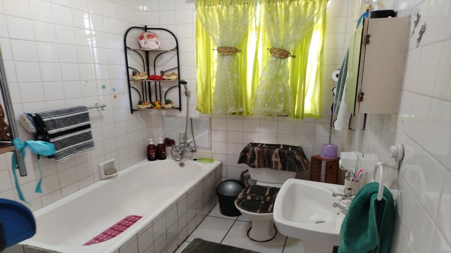 To Let 2 Bedroom Property for Rent in Vanderbijlpark Cw 6 Gauteng