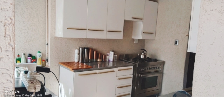 2 Bedroom Property for Sale in Selection Park Gauteng