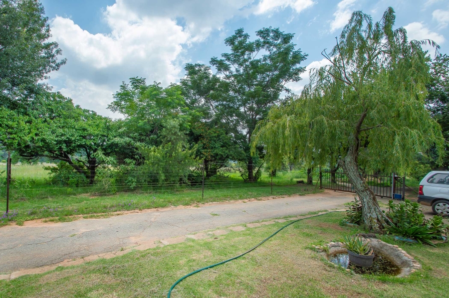 2 Bedroom Property for Sale in Rietfontein Gauteng