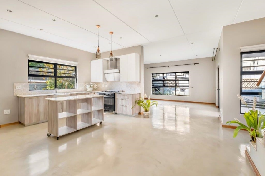 4 Bedroom Property for Sale in Ferndale Gauteng