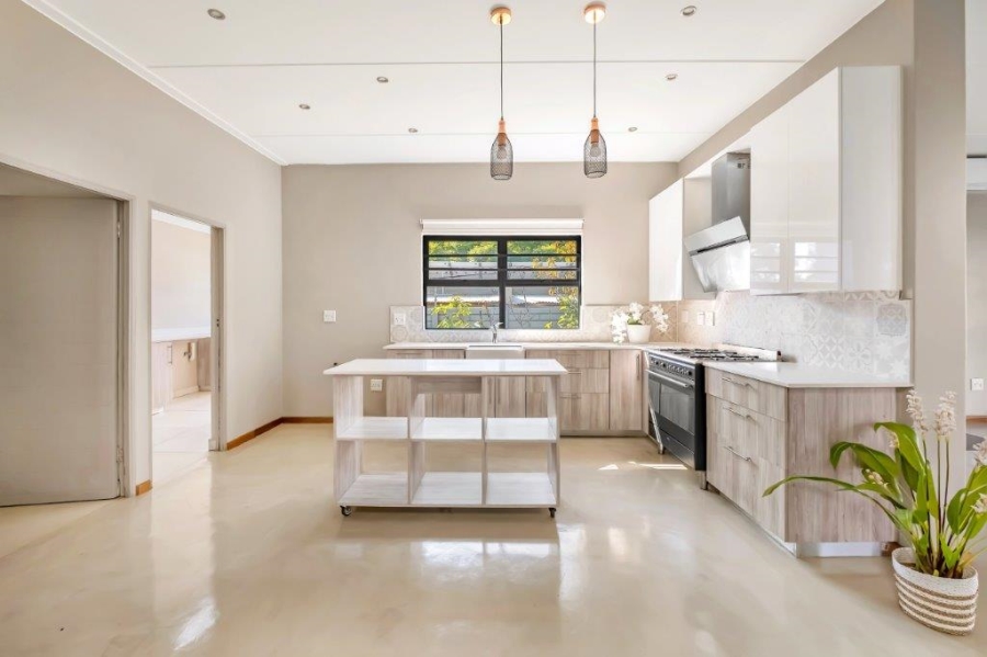4 Bedroom Property for Sale in Ferndale Gauteng