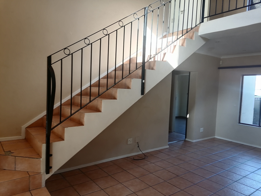 To Let 3 Bedroom Property for Rent in Honeydew Gauteng