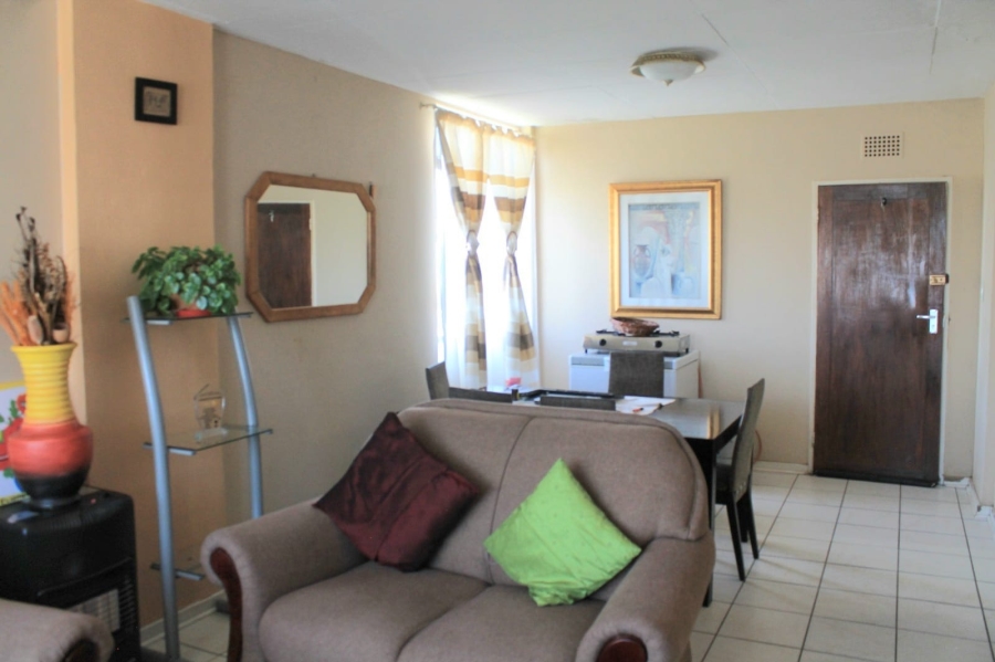 2 Bedroom Property for Sale in Sophiatown Gauteng