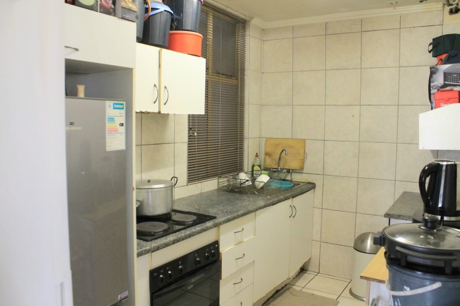 2 Bedroom Property for Sale in Sophiatown Gauteng