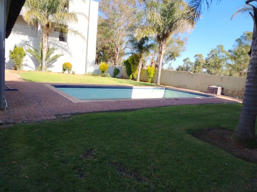 2 Bedroom Property for Sale in Brakpan North Gauteng