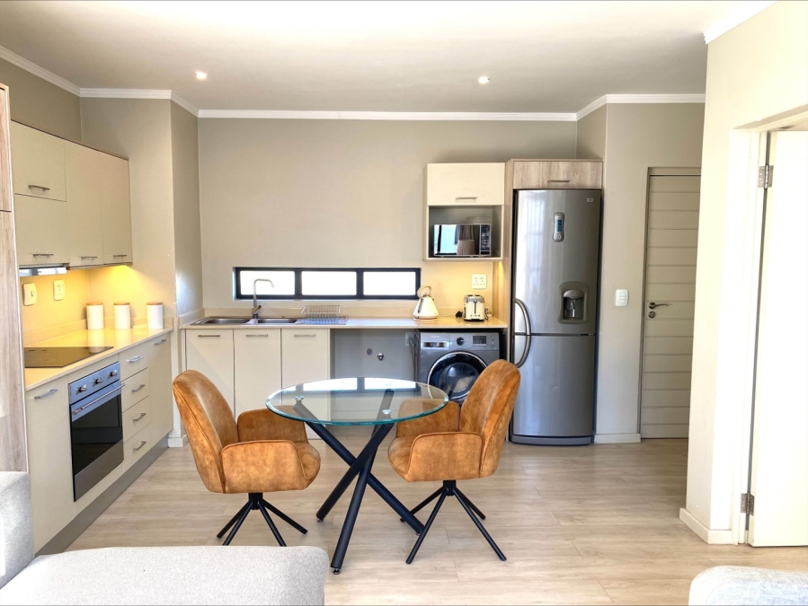 To Let 1 Bedroom Property for Rent in Rosebank Gauteng