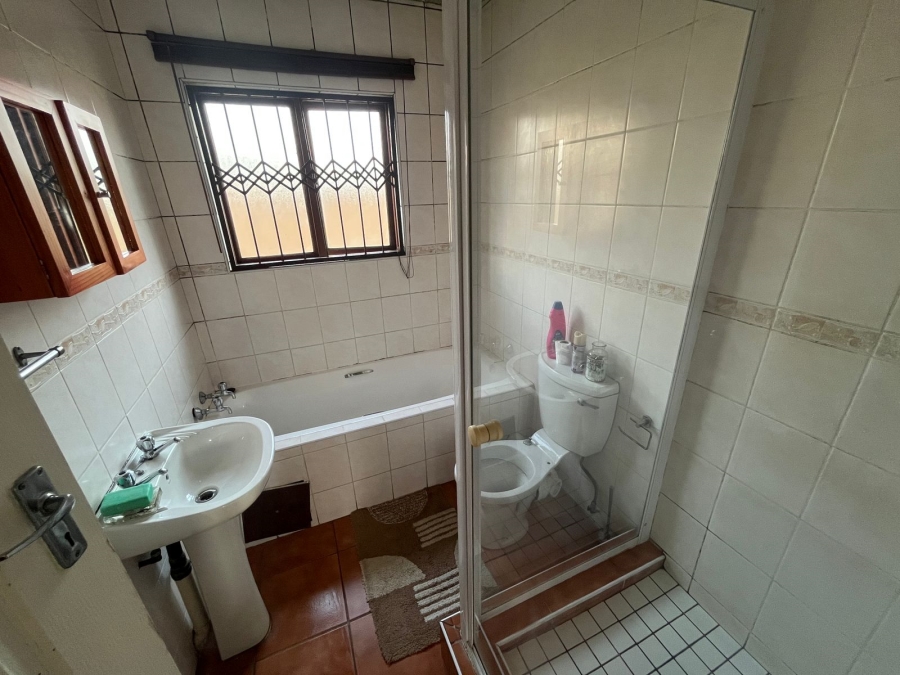 2 Bedroom Property for Sale in Meredale Gauteng