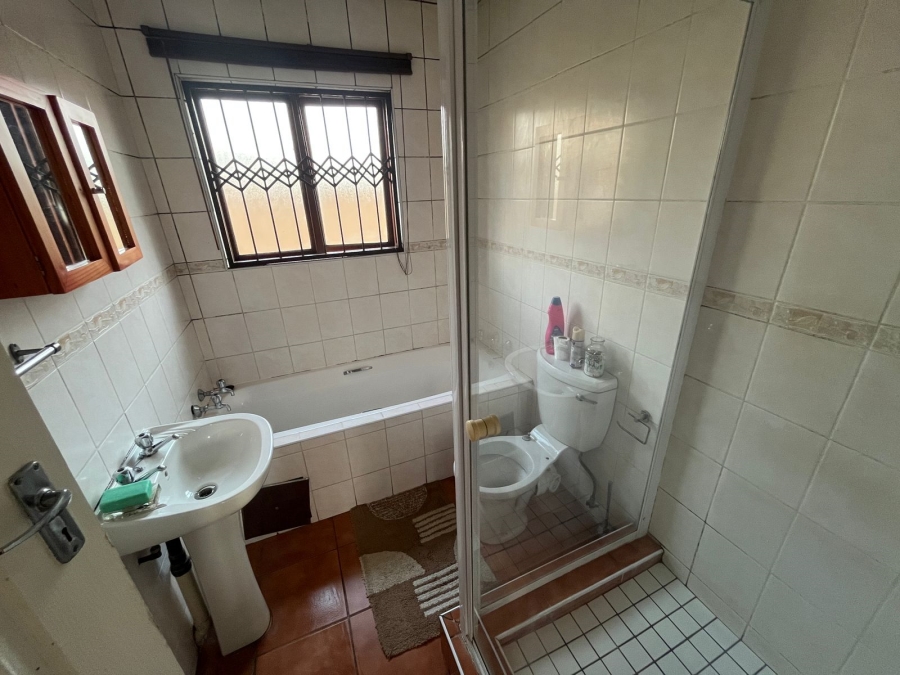2 Bedroom Property for Sale in Meredale Gauteng