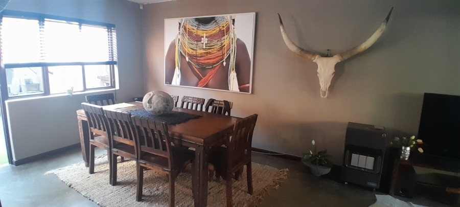 To Let 2 Bedroom Property for Rent in Broadacres Gauteng
