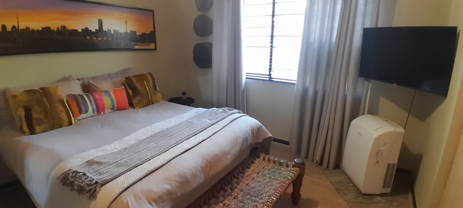 To Let 2 Bedroom Property for Rent in Broadacres Gauteng