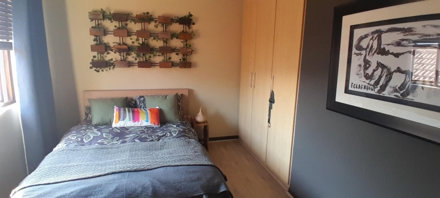 To Let 2 Bedroom Property for Rent in Broadacres Gauteng