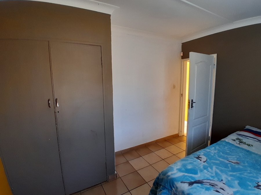 4 Bedroom Property for Sale in Witpoortjie Gauteng
