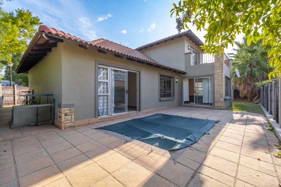 3 Bedroom Property for Sale in Fourways Gauteng