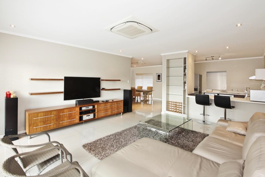 To Let 3 Bedroom Property for Rent in Morningside Gauteng