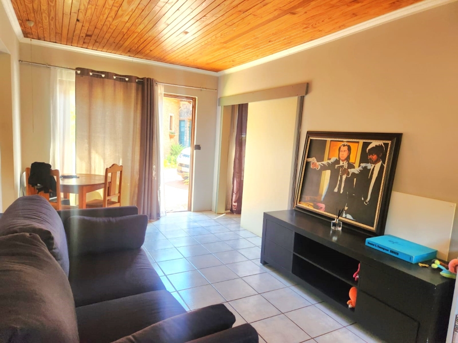 To Let 1 Bedroom Property for Rent in Doringkloof Gauteng