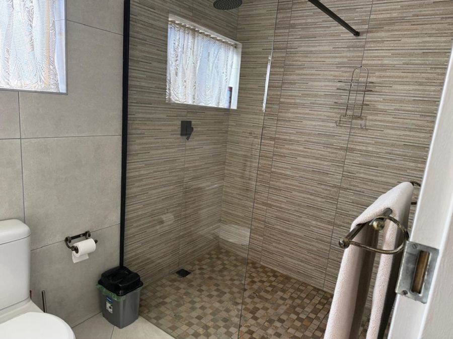 2 Bedroom Property for Sale in Brackenhurst Gauteng