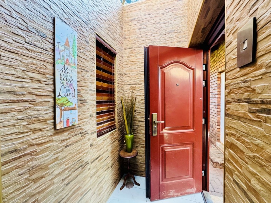 3 Bedroom Property for Sale in Doornpoort Gauteng