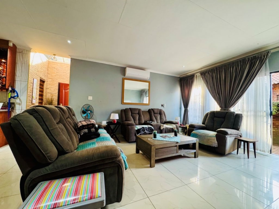 3 Bedroom Property for Sale in Doornpoort Gauteng
