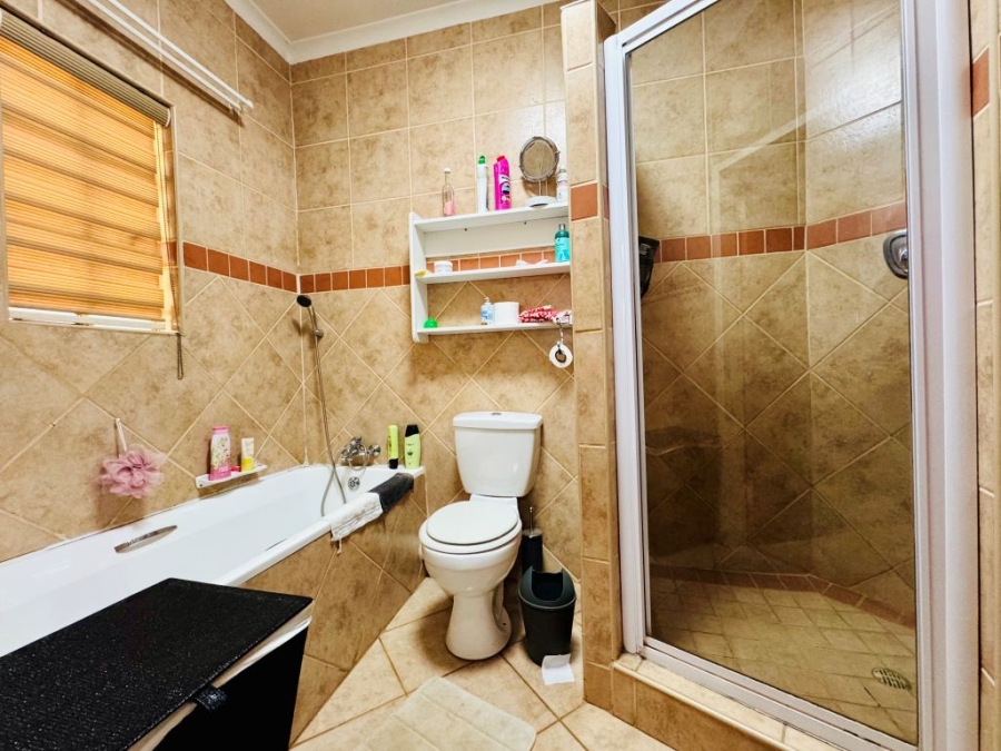 3 Bedroom Property for Sale in Doornpoort Gauteng