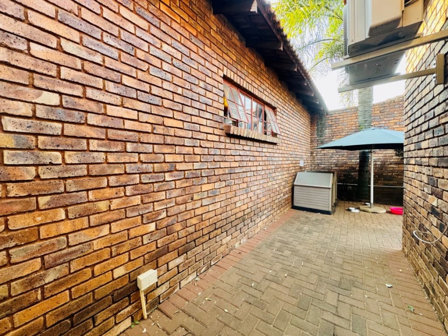 3 Bedroom Property for Sale in Doornpoort Gauteng