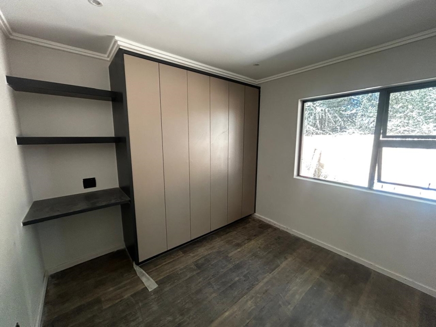 4 Bedroom Property for Sale in Waverley Gauteng