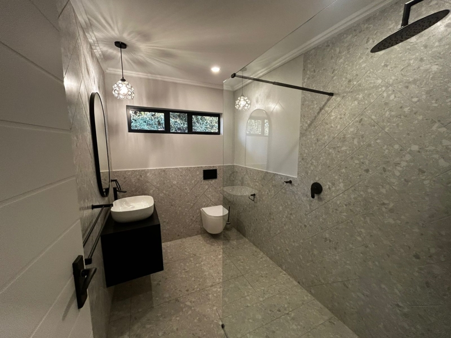 4 Bedroom Property for Sale in Waverley Gauteng