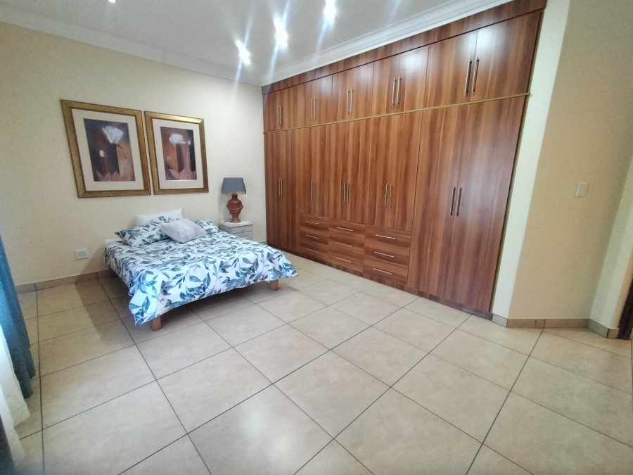 5 Bedroom Property for Sale in Hartebeeshoek Gauteng