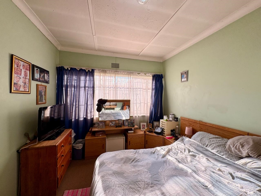 3 Bedroom Property for Sale in Selcourt Gauteng